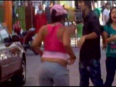 Kavgay� Ay�ramay�nca Kendisi De Girdi