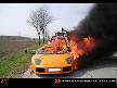 Lamborghini Burns yanıyor
